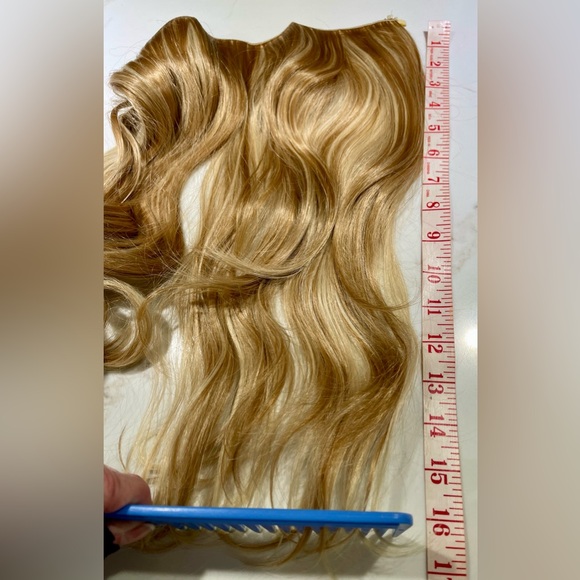 HAIR, 16" Halo/or Clip/In with instructions, Blonde highlighted - Picture 8 of 8